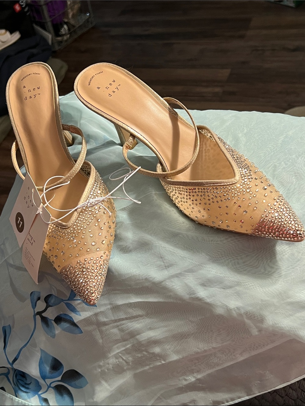 a new day Sonia Champagne/Tan Rhinestone Pointed-Toe Hell